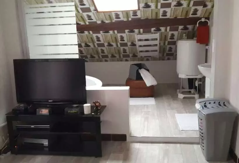 Majatalo Chambres A Kwaba