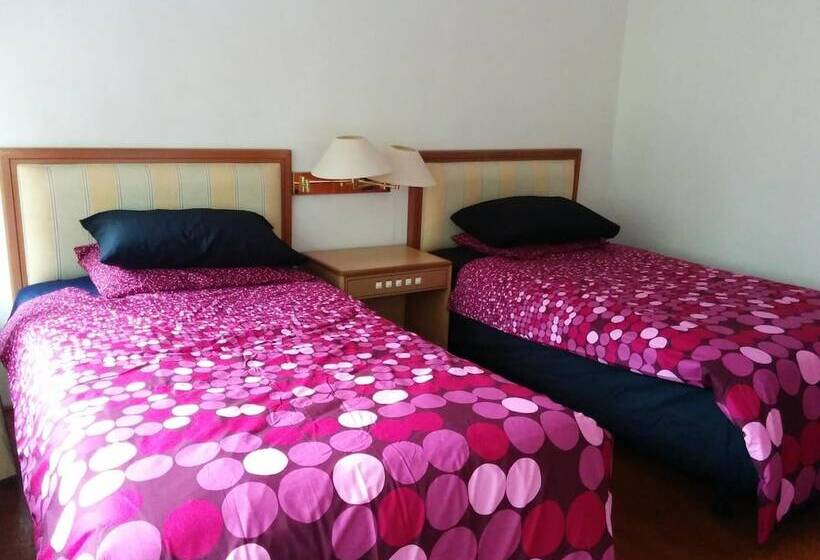 膳宿费 Equatorial Hill Resort By Copthorne