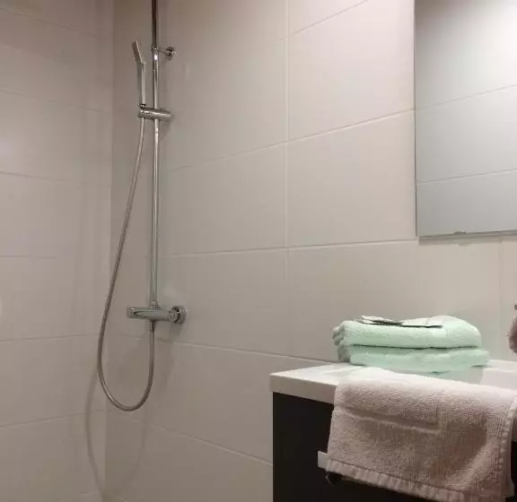 Majatalo Le Chateau De Penin