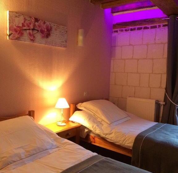 ペンション Le Chateau De Penin