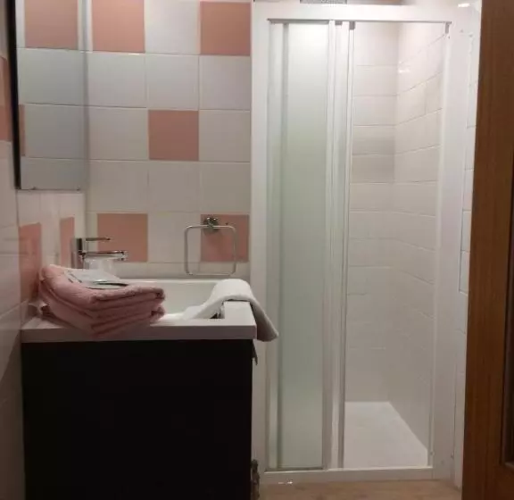 Majatalo Le Chateau De Penin