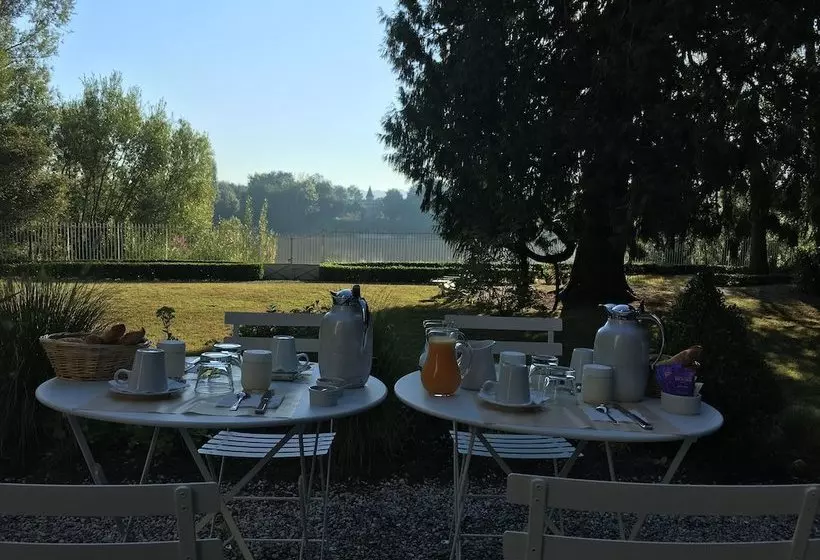 Majatalo Les Chambres Dhôtes Du Domaine Du Pacha