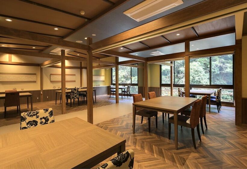 ריוקאן Hananosato Onsen Sansuikan