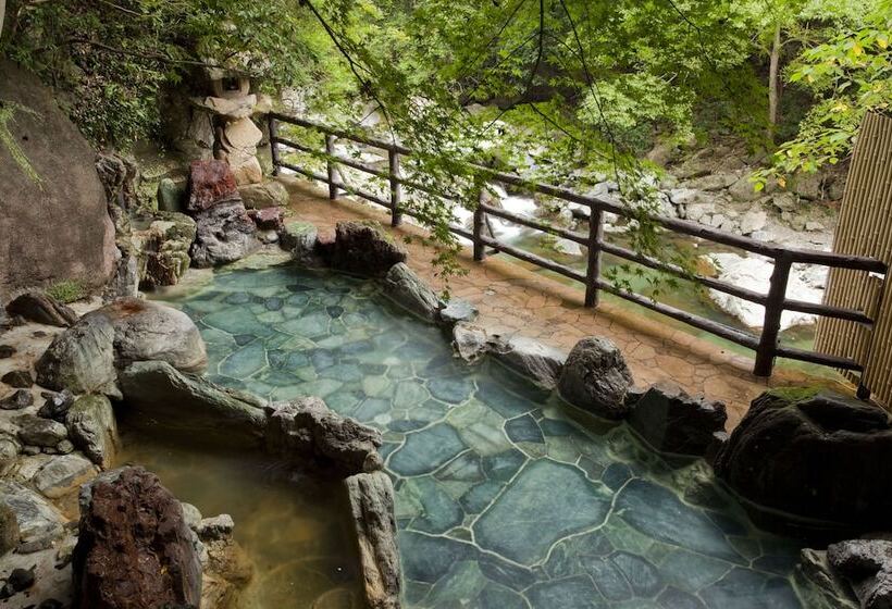 ריוקאן Hananosato Onsen Sansuikan