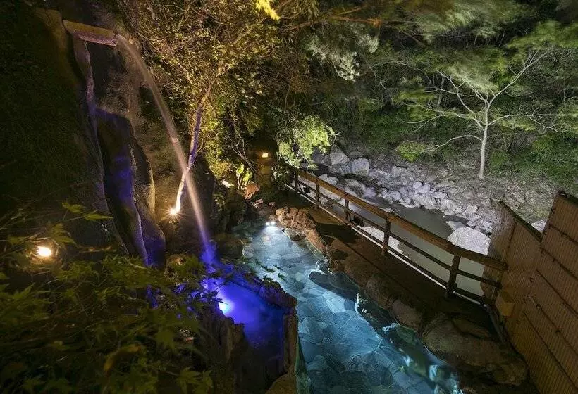 旅館 Hananosato Onsen Sansuikan