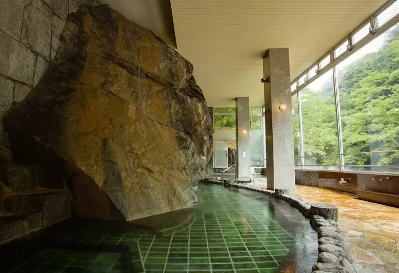 旅館 Hananosato Onsen Sansuikan