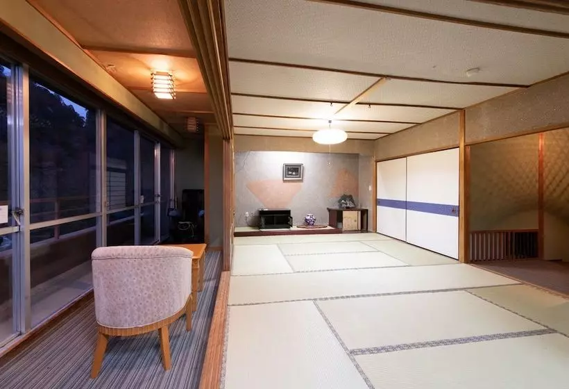 Ryokan Oniiwa Yumotokan By Oyo Rooms