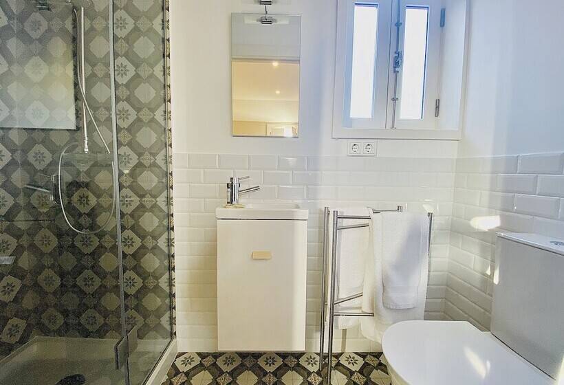 Vitoria's Terrace Apartments