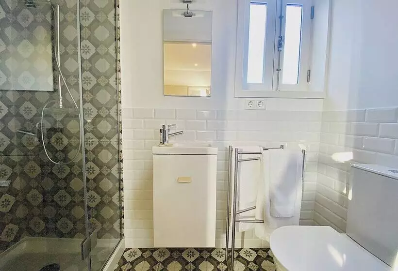 Vitoria's Terrace Apartments