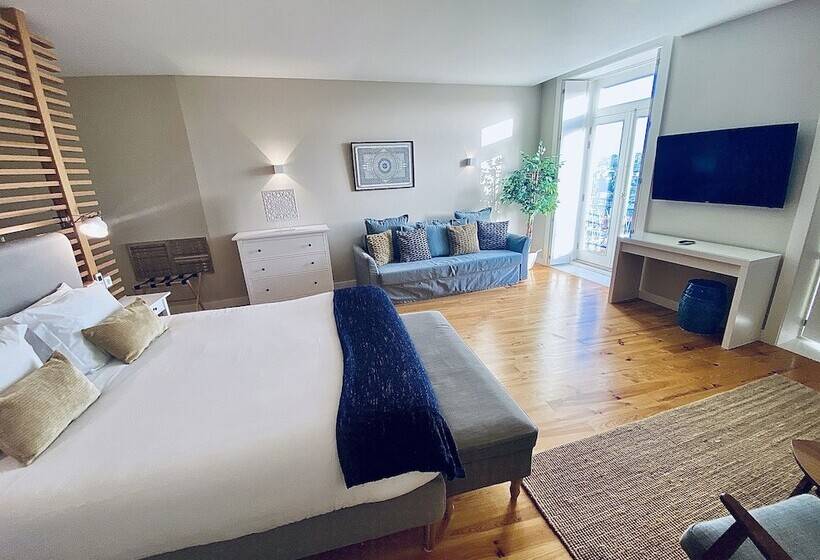 Vitoria's Terrace Apartments