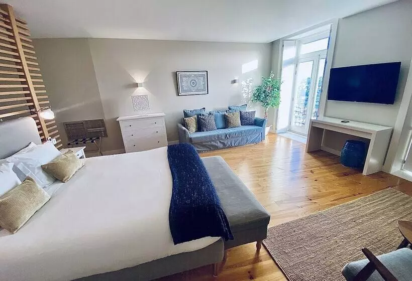 Vitoria's Terrace Apartments