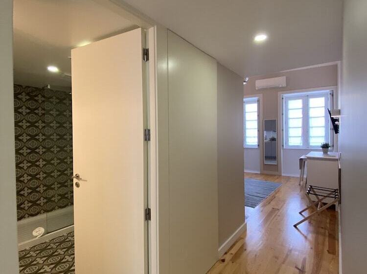 Vitoria's Terrace Apartments