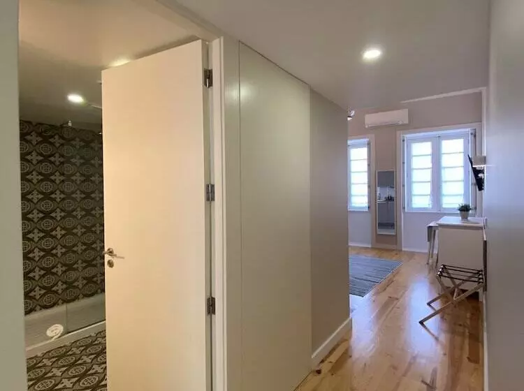 Vitoria's Terrace Apartments