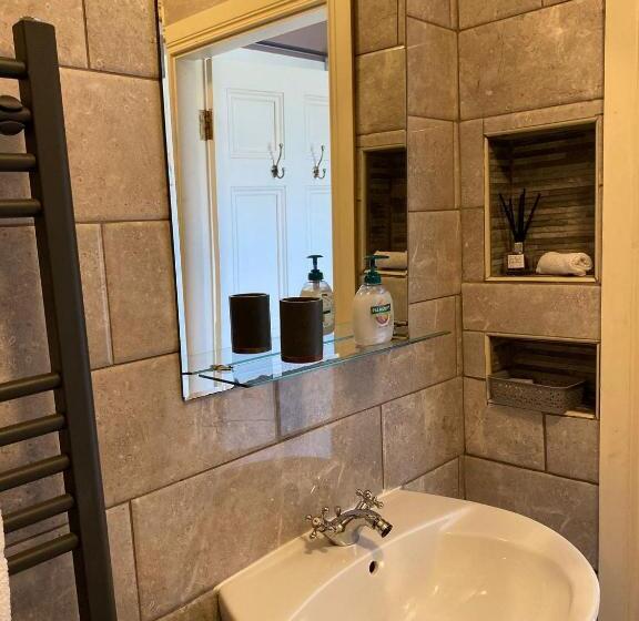 Bed and Breakfast Bealkelly Country House