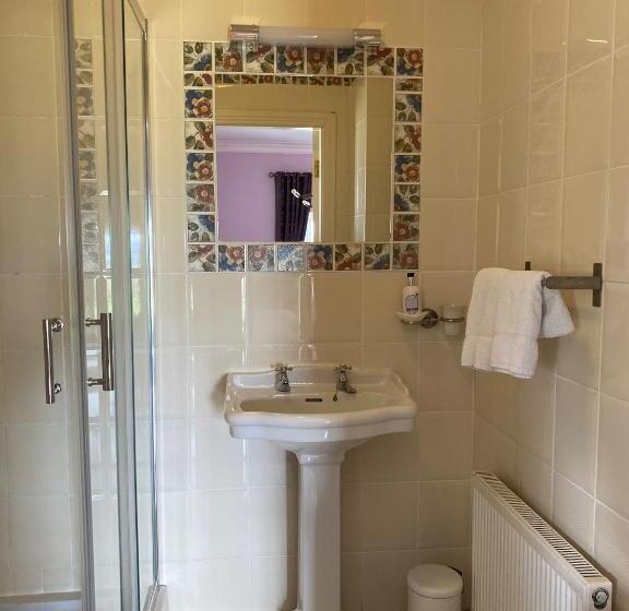 مبيت وإفطار Bealkelly Country House