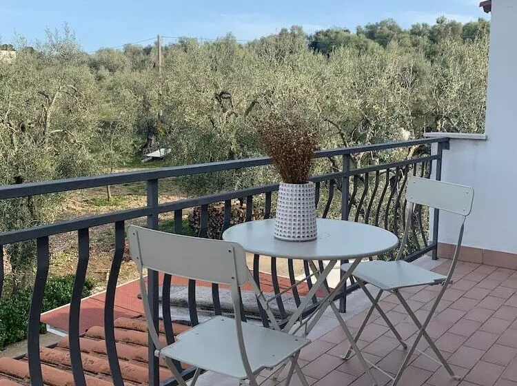 Aamiaismajoitus (B&B) Villa Vesta