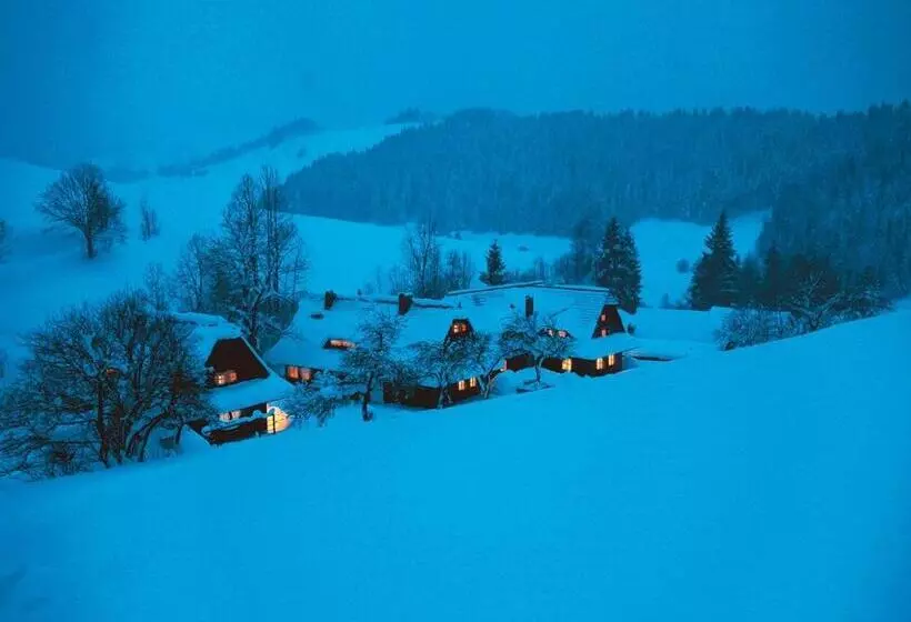 Aamiaismajoitus (B&B) Wellness Rezort Jánošíkov Dvor