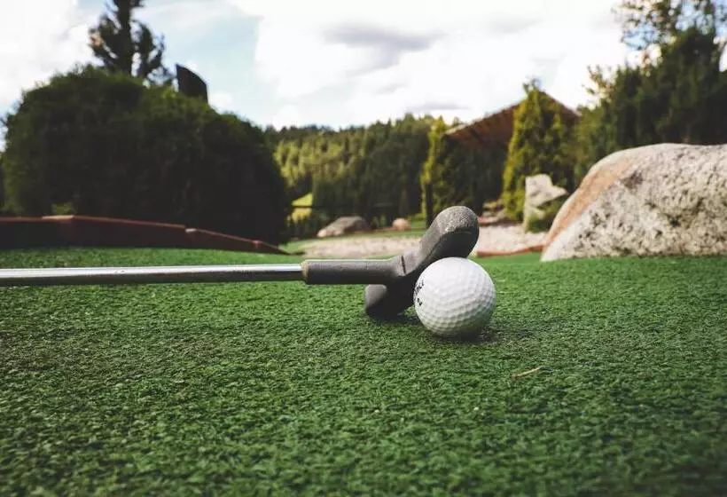 Aamiaismajoitus (B&B) Wellness Rezort Jánošíkov Dvor