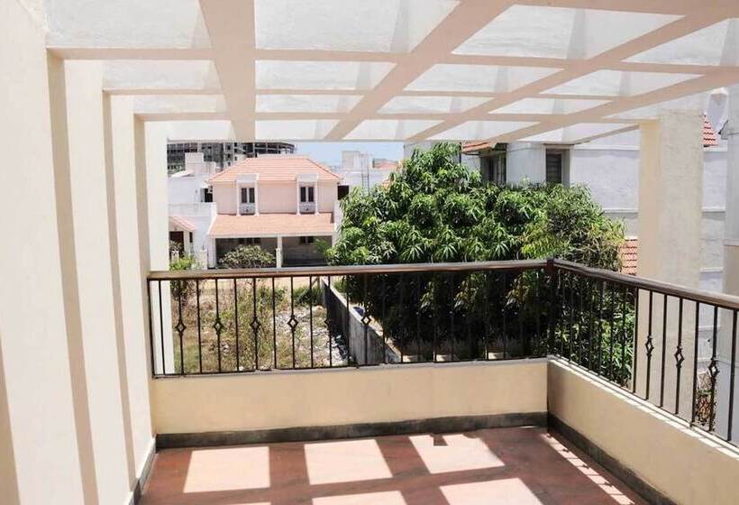 Home Stayz Service Apartment