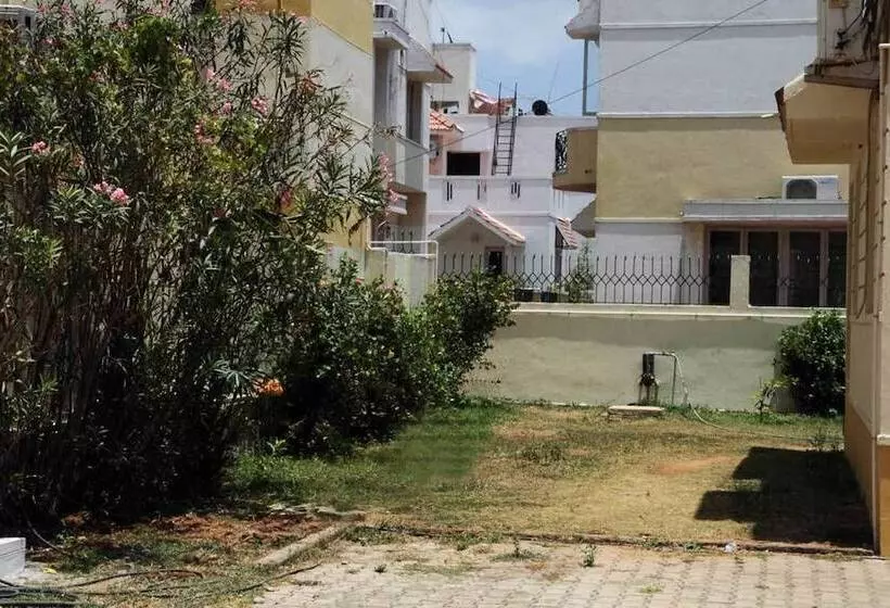 Home Stayz   Service Apartment