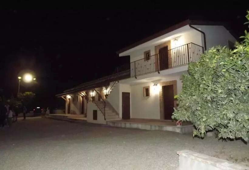 Hostelli Agriturismo Trappeto Vecchio