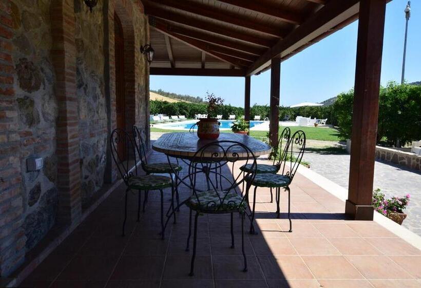 فندق فئة نجمة واحدة Agriturismo Trappeto Vecchio