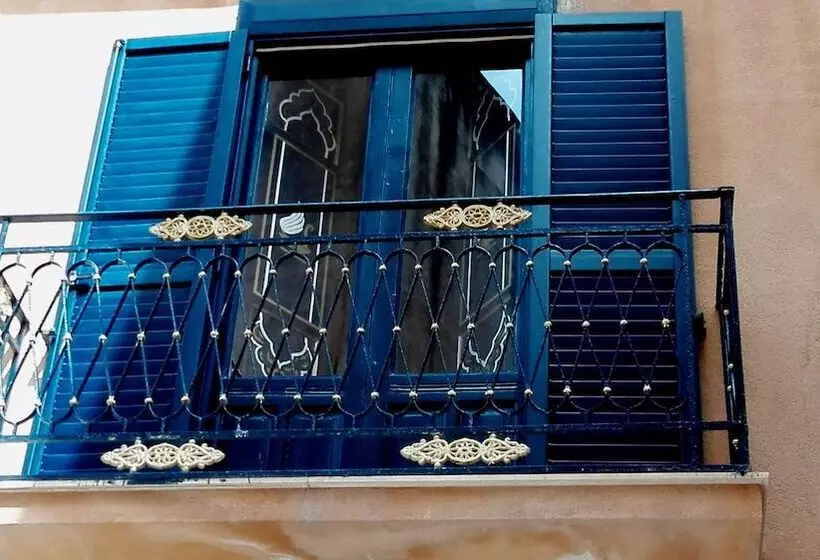 Hostelli Mirabilia Arab House