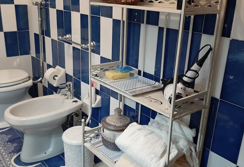 여관 Mirabilia Arab House