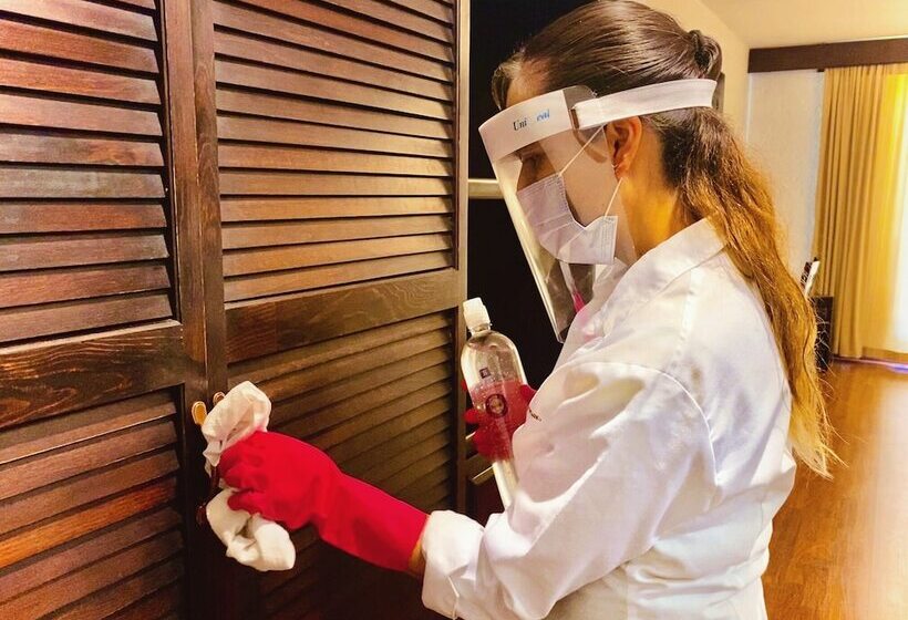 فندق And Suites Mansion San Antonio