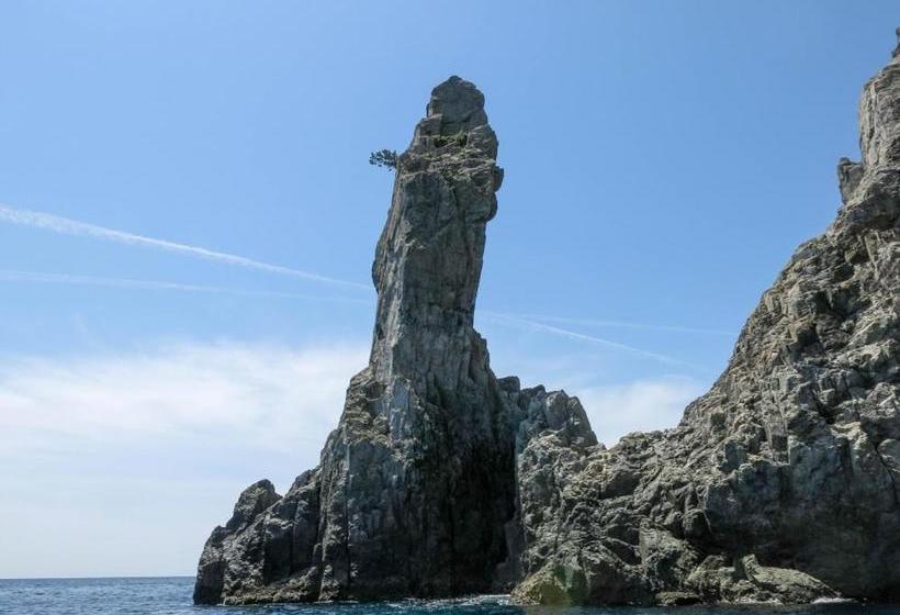 Отель Bellreaf Otsuki