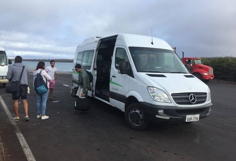 호텔 Blue Shark Galapagos