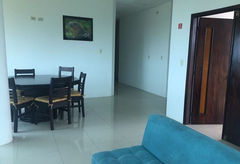 호텔 Blue Shark Galapagos