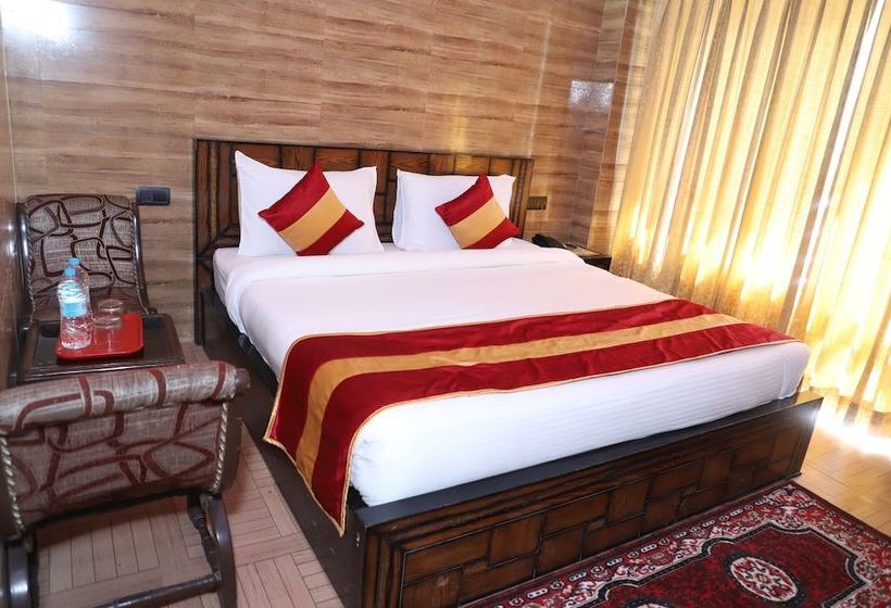 Hotel Chanakya Resort By Alr