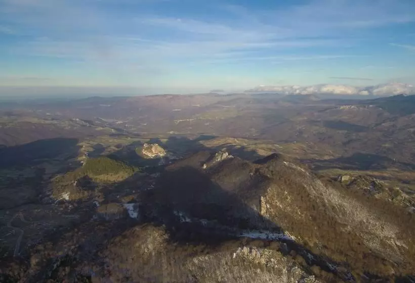 Hotelli Delberg Palace