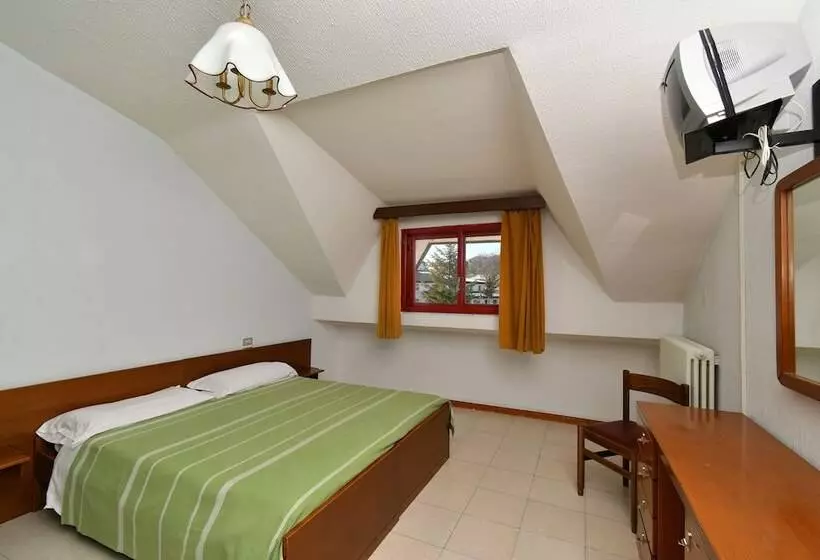 Hotelli Delberg Palace