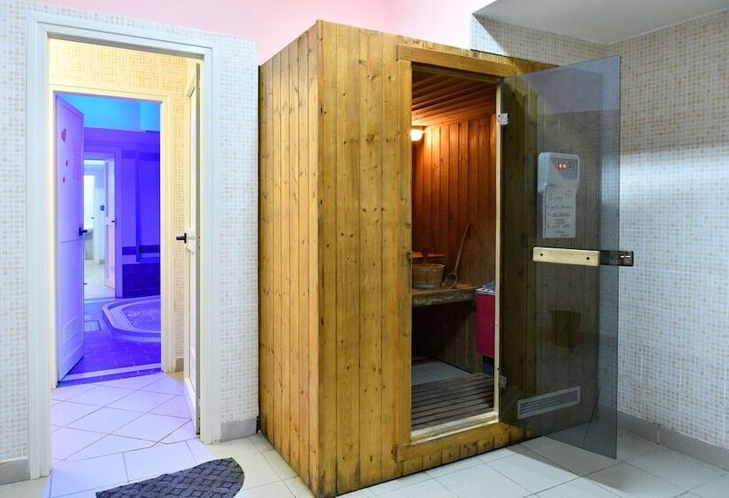 ホテル Delberg Palace