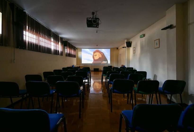 ホテル Delberg Palace