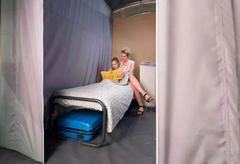 Hotelli Domaine Des Messires