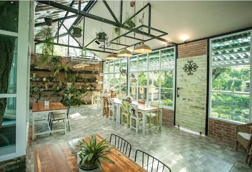 ホテル Ginger Bread House  Pet Lover Resort