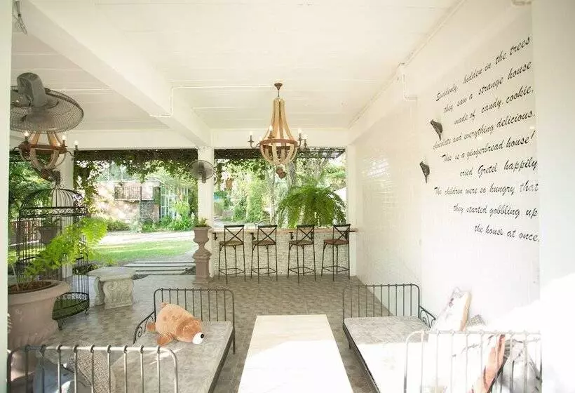 ホテル Ginger Bread House  Pet Lover Resort