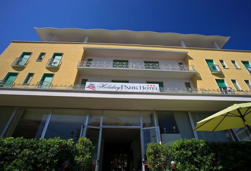 فندق Holiday Park