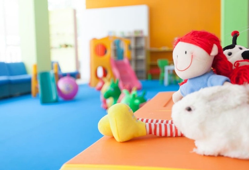 فندق Holiday Park