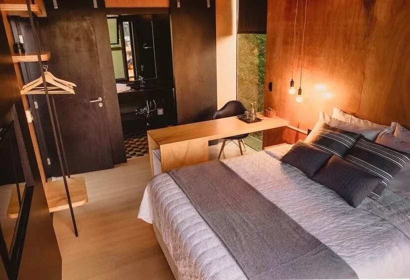 ホテル Lodge365