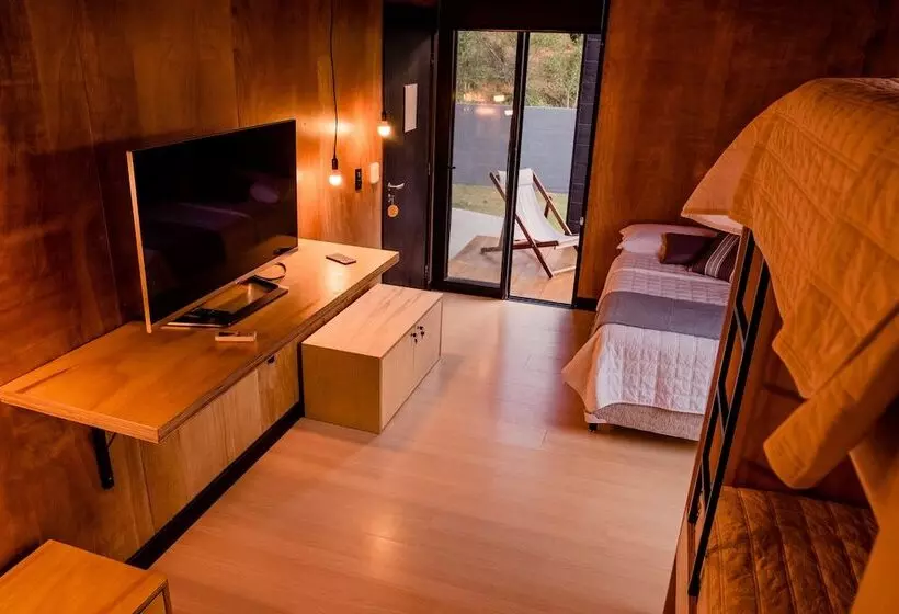 ホテル Lodge365