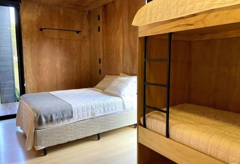ホテル Lodge365