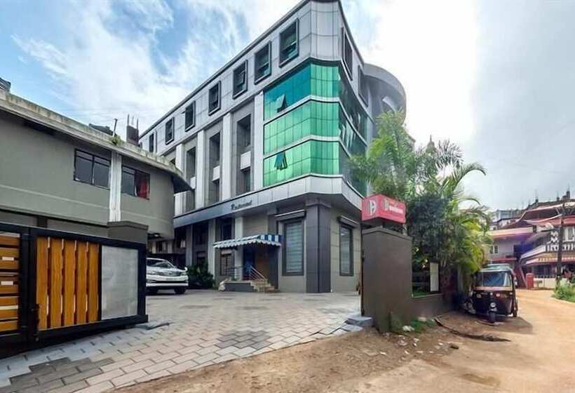 酒店 Madikeri Heritage