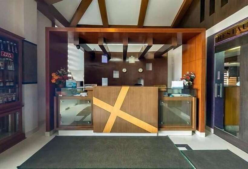 酒店 Madikeri Heritage