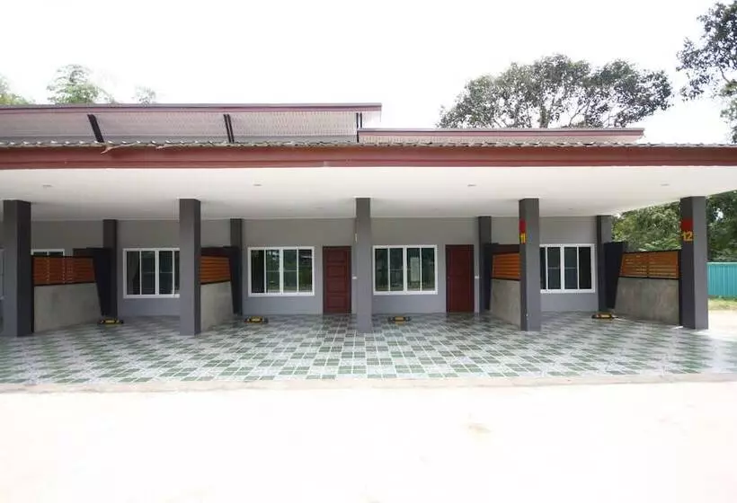 Hotelli Na Kabin Resort