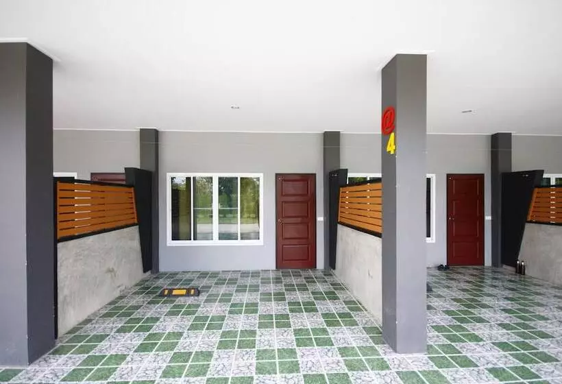 Hotelli Na Kabin Resort