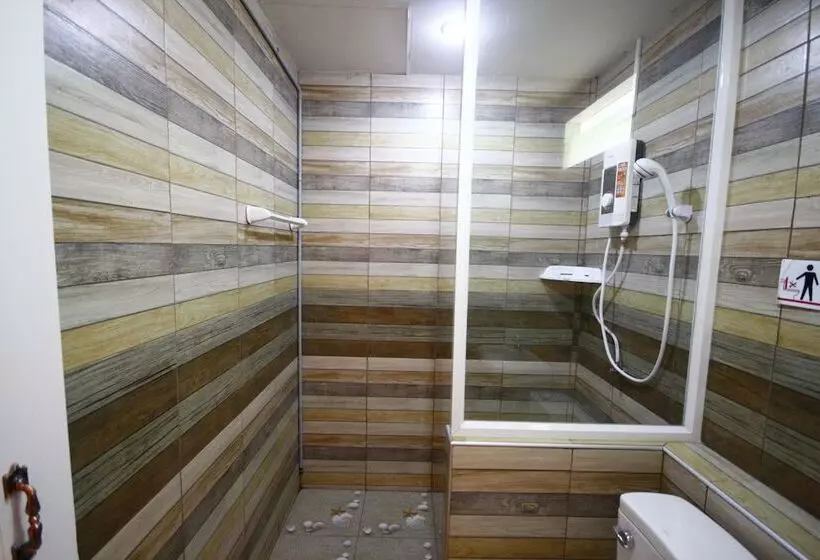 Hotelli Na Kabin Resort